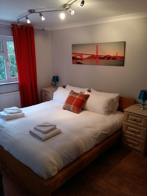 Vila The Marlborough Crawley  Exteriér fotografie